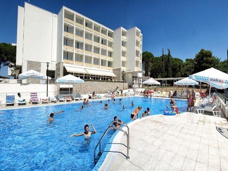 Hotel Adria 3*
